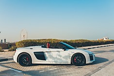 Аренда Audi R8 кабриолет в Дубае